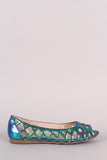 Liliana Holographic Laser-Cut Flat