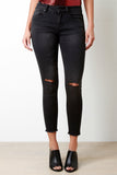 Knee Slit Frayed Hem Washed Skinny Jeans